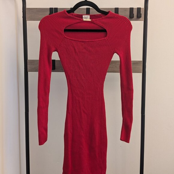 Super Flattering Red Abercrombie & Fitch Dress - Picture 1 of 3